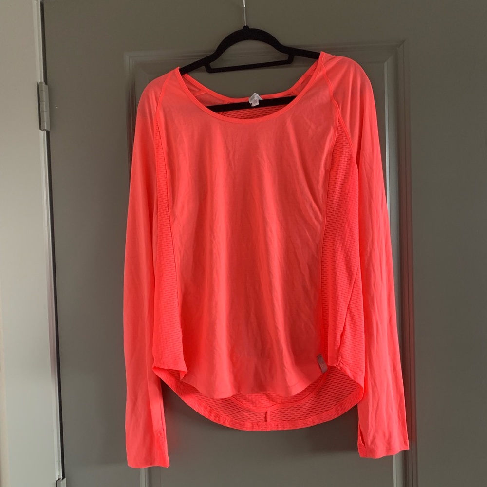 Bright pink Under Armour long sleeve